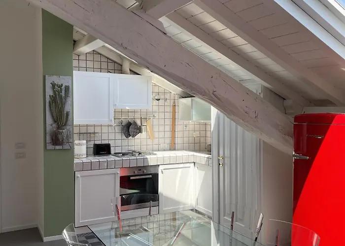 Casa Sul Glicine * Modena